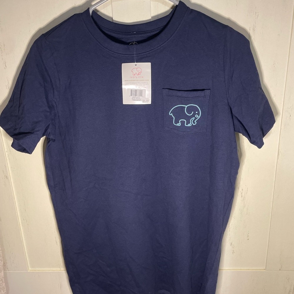 Ivory Ella Navy Tee with Elephant Pocket size small NWT.